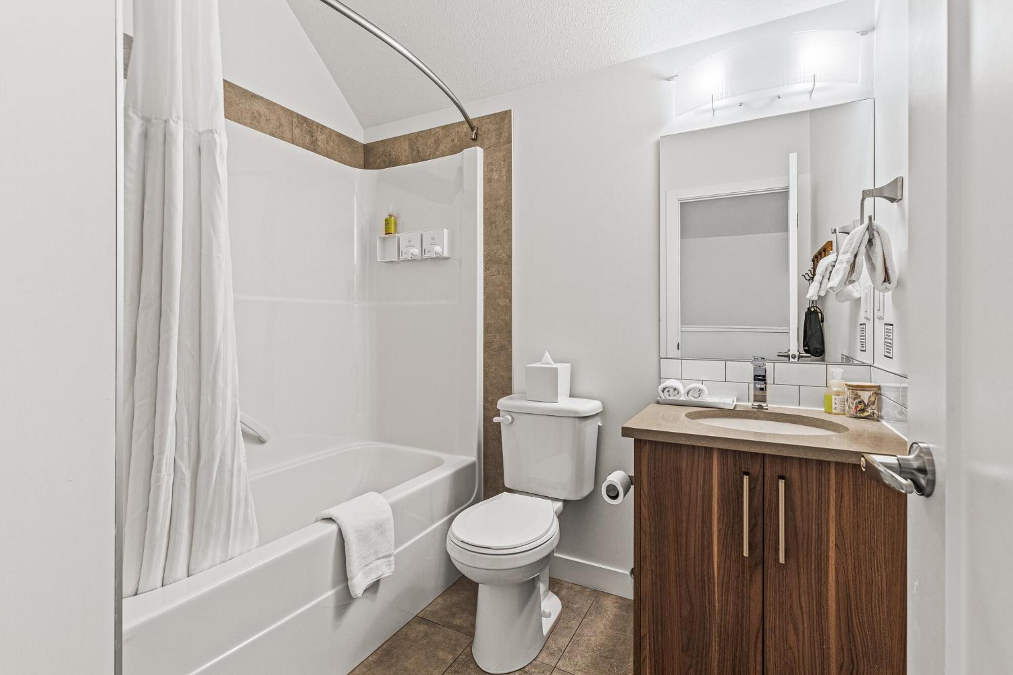 Basecamp Resorts Canmore Luaran gambar