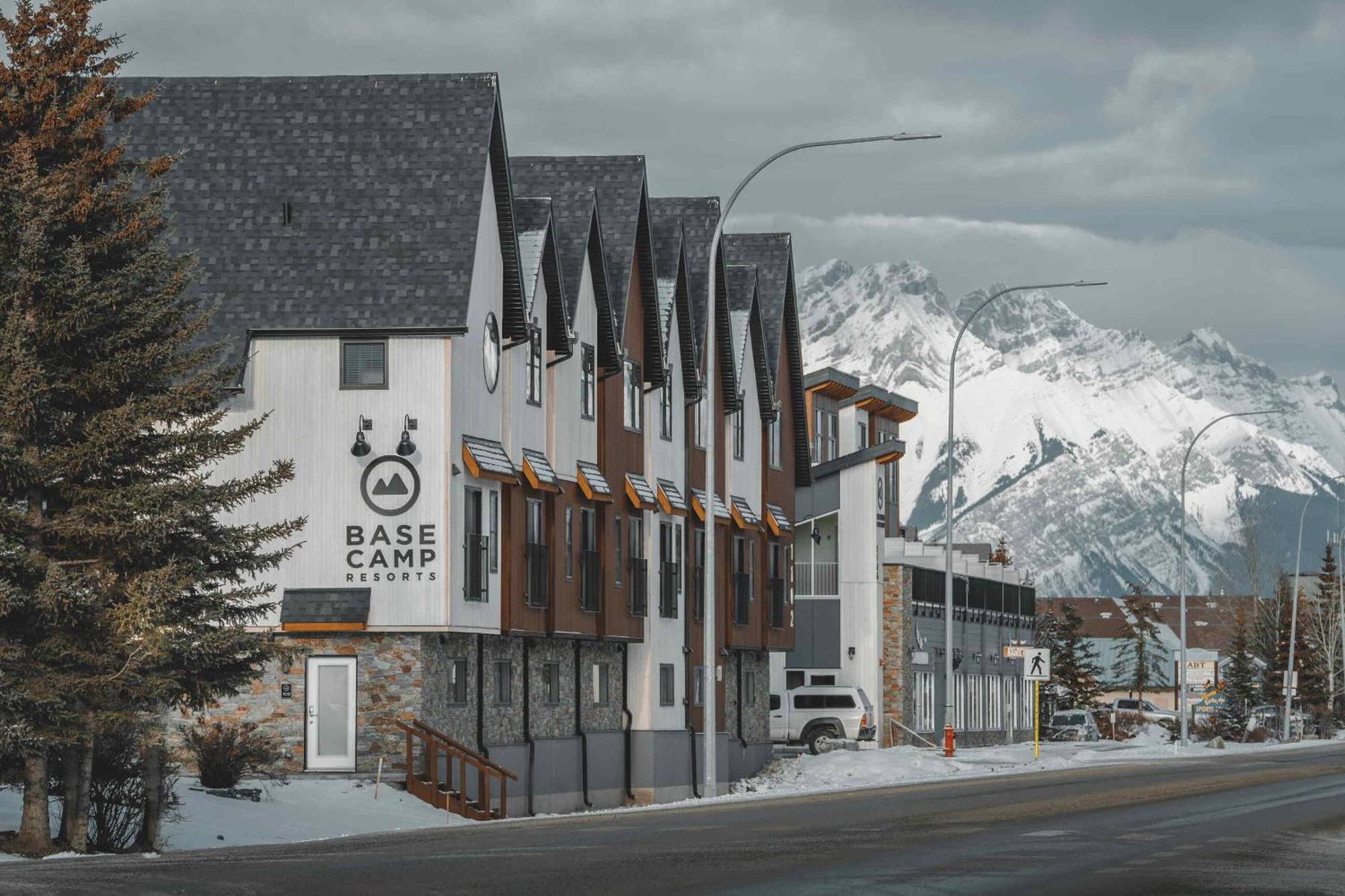 Basecamp Resorts Canmore Luaran gambar