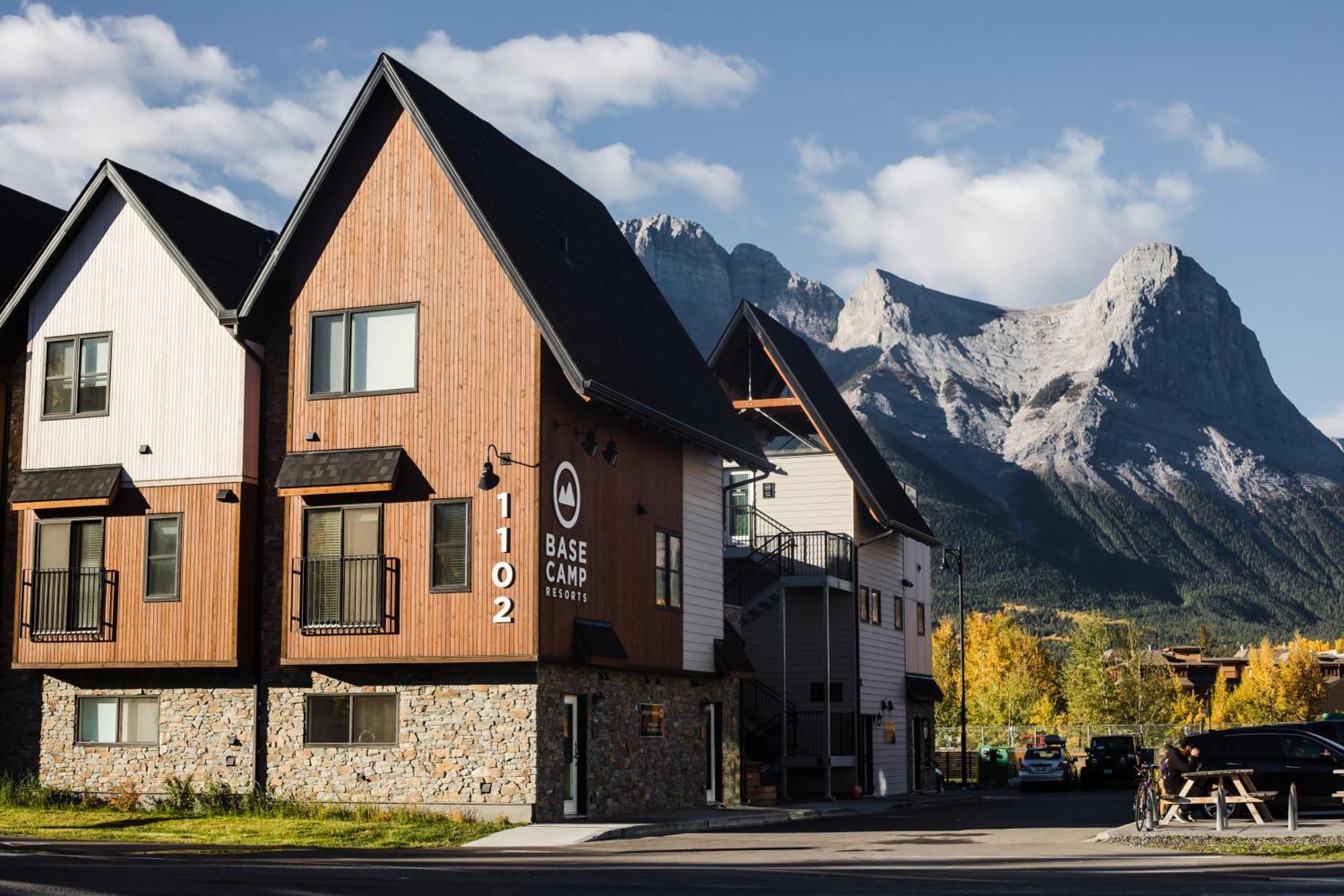 Basecamp Resorts Canmore Luaran gambar